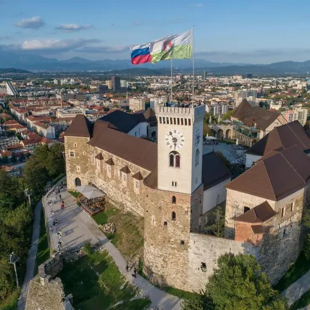 Apartma Tea Ljubljana Exterior photo